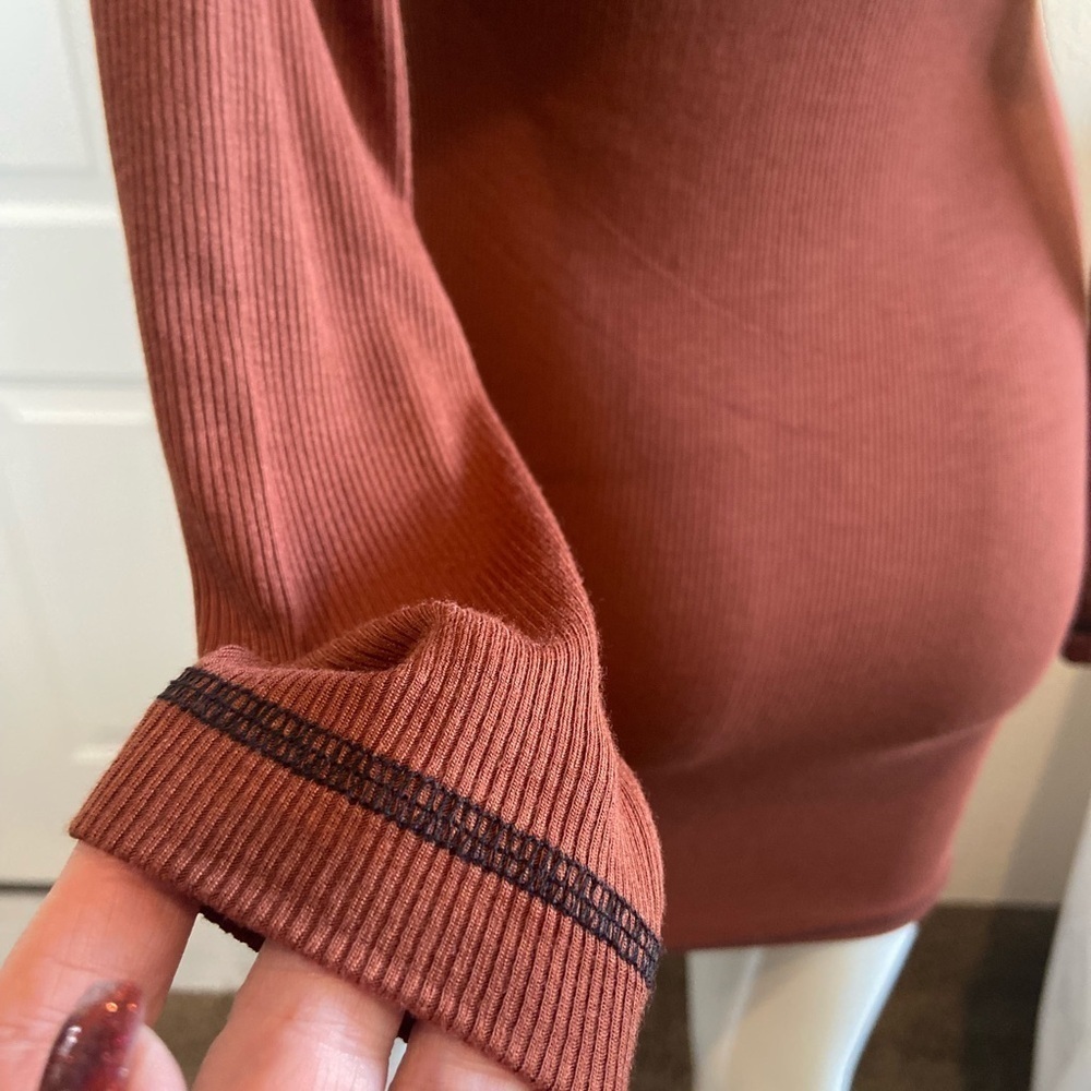 Popular 21~NWT~Lightweight~Stretchy~Rust~Ribbed Knit~Bodycon~Midi~Dress~Size S - Picture 8 of 12